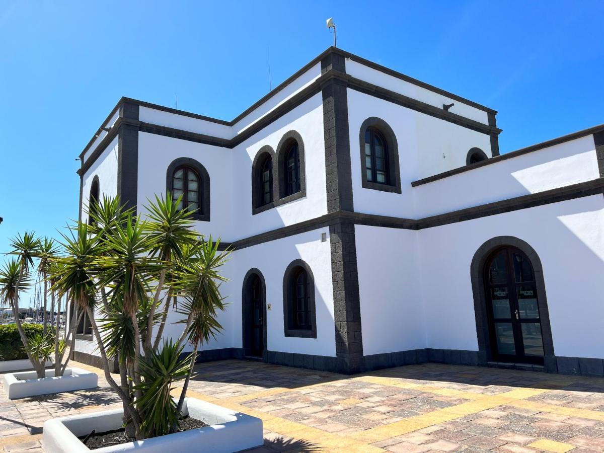 Luxury 3-Bedroom Villa With Heated Private Pool - In Marina Rubicon, Playa Blanca, Lanzarote Extérieur photo