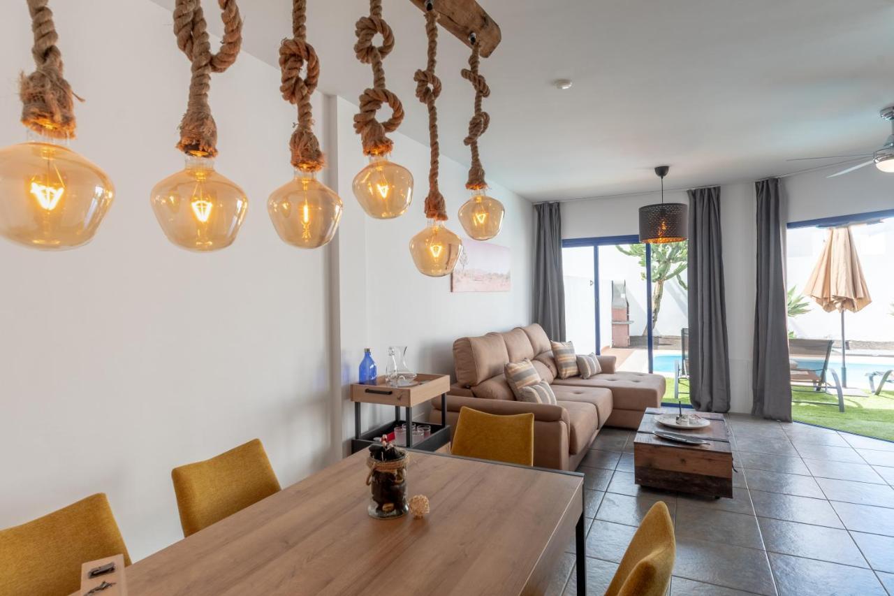 Luxury 3-Bedroom Villa With Heated Private Pool - In Marina Rubicon, Playa Blanca, Lanzarote Extérieur photo